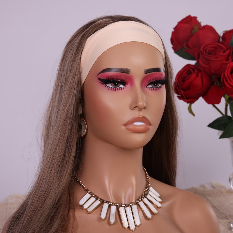 Testa di manichino in PVC a me - Body Jewelry Stores recensione e prezzo