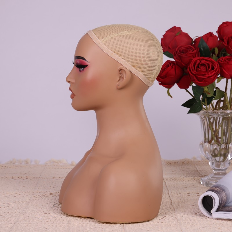 Testa di manichino in PVC a me - Body Jewelry Stores recensione e prezzo