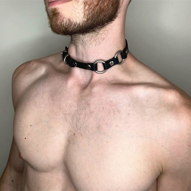 Elegante girocollo in pelle si - Body Jewelry Goth recensione e prezzo