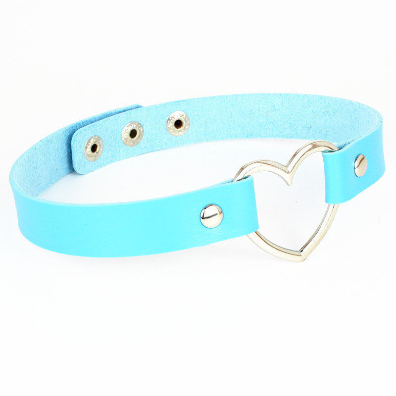 Collana girocollo in pelle di  - Body Jewelry Trend recensione e prezzo