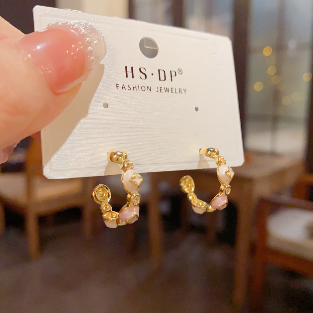 Orecchini a mezzo cerchio smal - Cluster Stud Ear recensione e prezzo
