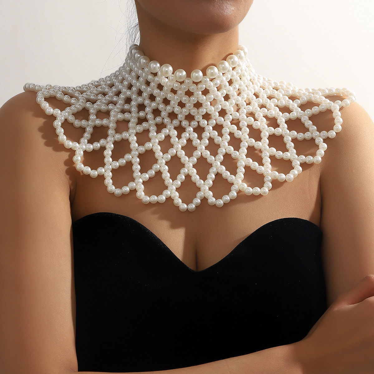 Catena per il corpo con perle, - Body Jewelry Metal Types recensione e prezzo