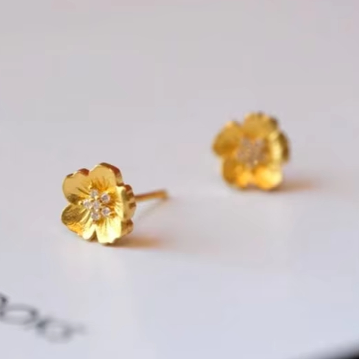 Orecchini a Perno Retrò con Fi - Cluster Stud Ear recensione e prezzo