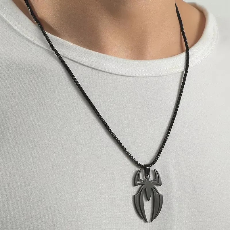 Collana Gotica a Forma di Ragn - Body Jewelry Goth recensione e prezzo